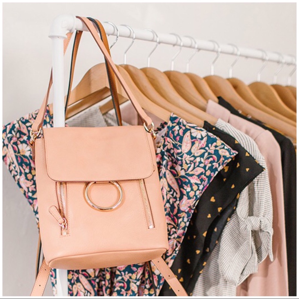 LC LAUREN CONRAD Pink O-Ring Convertible Backpack - Picture 1 of 8